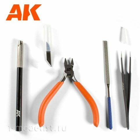 AK9013 AK Interactive Базовый набор инструментов