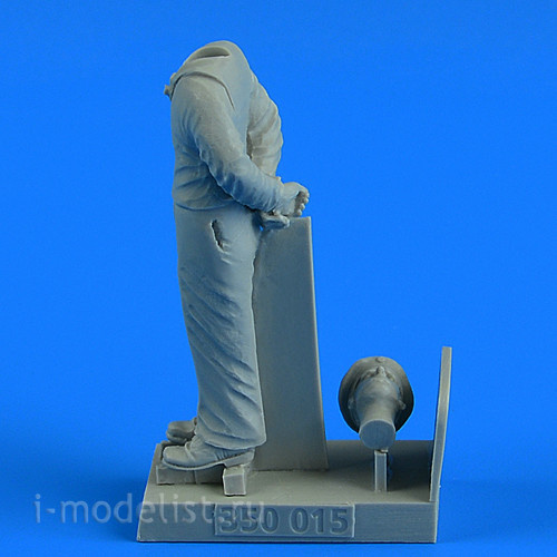 350 015 Aires 1/35 Kriegsmarine WWII Ceremony - Sailor for German schnellboats, German Human Torpedoes, German midget and coastal submarines