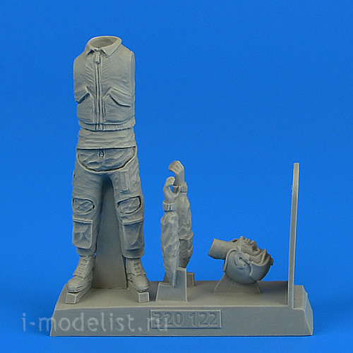 320 122 Aires 1/32 USAF Modern Fighter Pilot