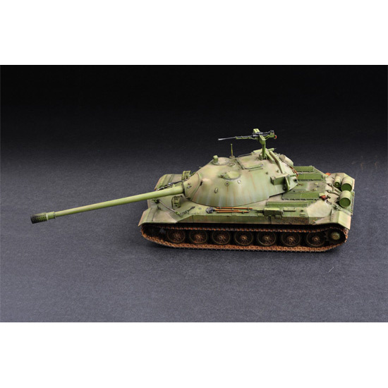 07136 Трубач 1/72 Soviet JS-7 Tank