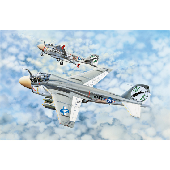 02249 Трубач 1/32 Американский штурмовик-бомбардировщик A-6A 