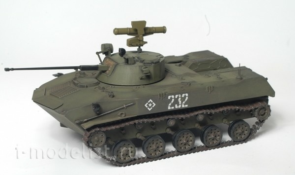 3577 Звезда 1/35 Российская боевая машина пехоты БМД-2