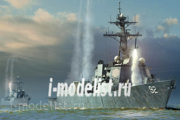 83413 Hobby Boss 1/700 DDG-92 USS Momsen