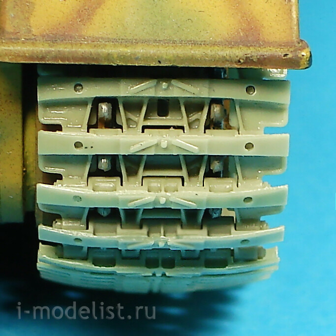 MC135003CL MasterClub 1/35 Траки сборные (смола) для Sd.Kfz.184 Elefant﻿