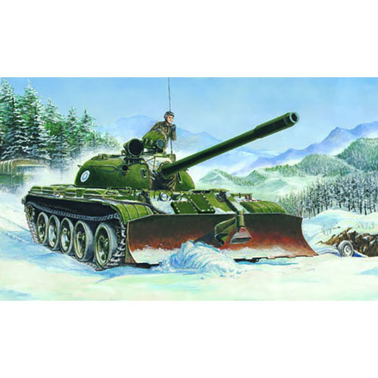 00313 Трубач 1/35 Советский танк Т-55 образца 1958 года с БТУ-55 (по лицензии ОмскТрансМаш)