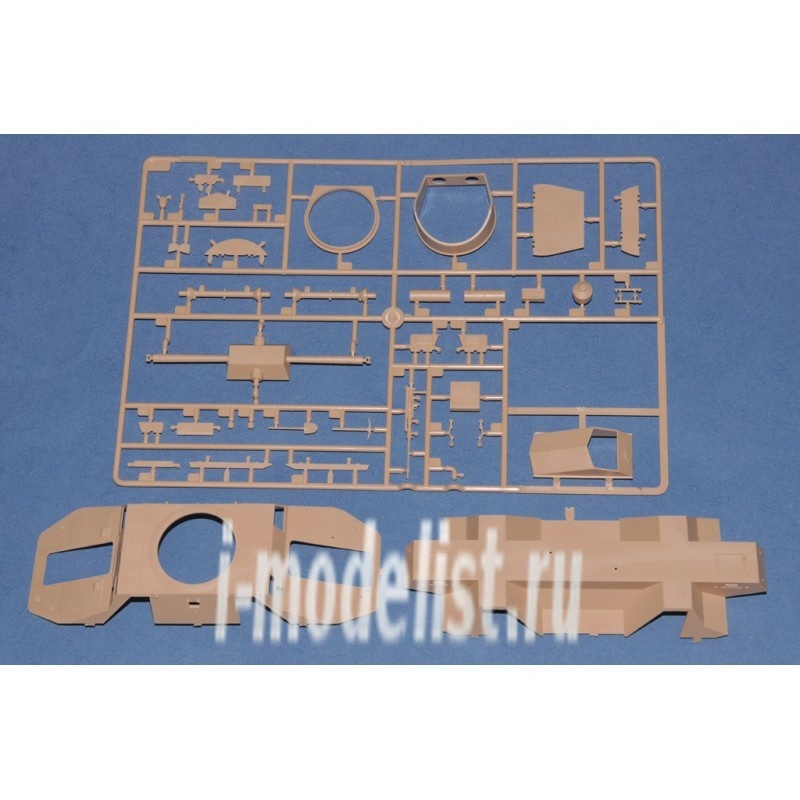 83889 HobbyBoss 1/35 БТР M35 Mittlere Panzerwagen (ADGZ-Daimler)