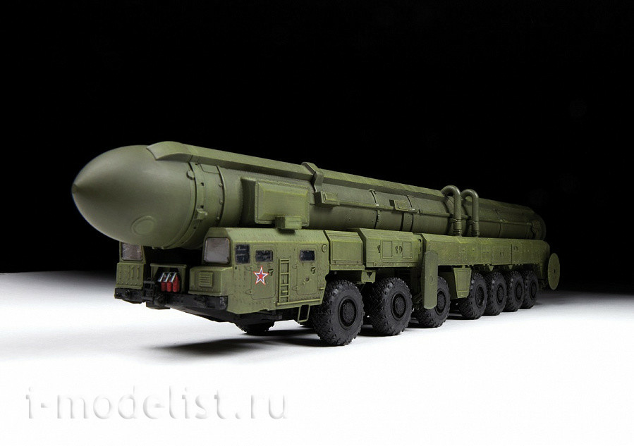5003 Звезда 1/72 Российский ракетный комплекс стратегического назначения 