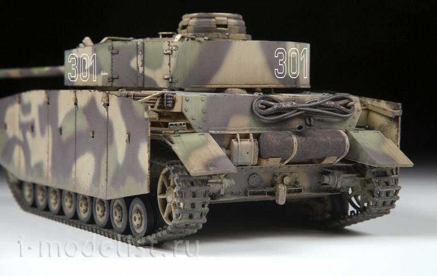 3674 Звезда 1/35 Немецкий танк Pz IV Ausf. G