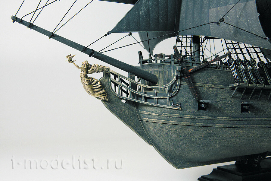 9066 Звезда 1/72 Пиратский корабль Генри Моргана «Чёрная Жемчужина»