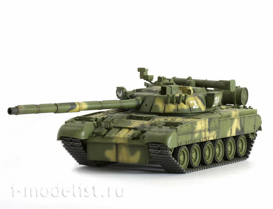 3591 Звезда 1/35 Российский основной боевой танк Т-80УД