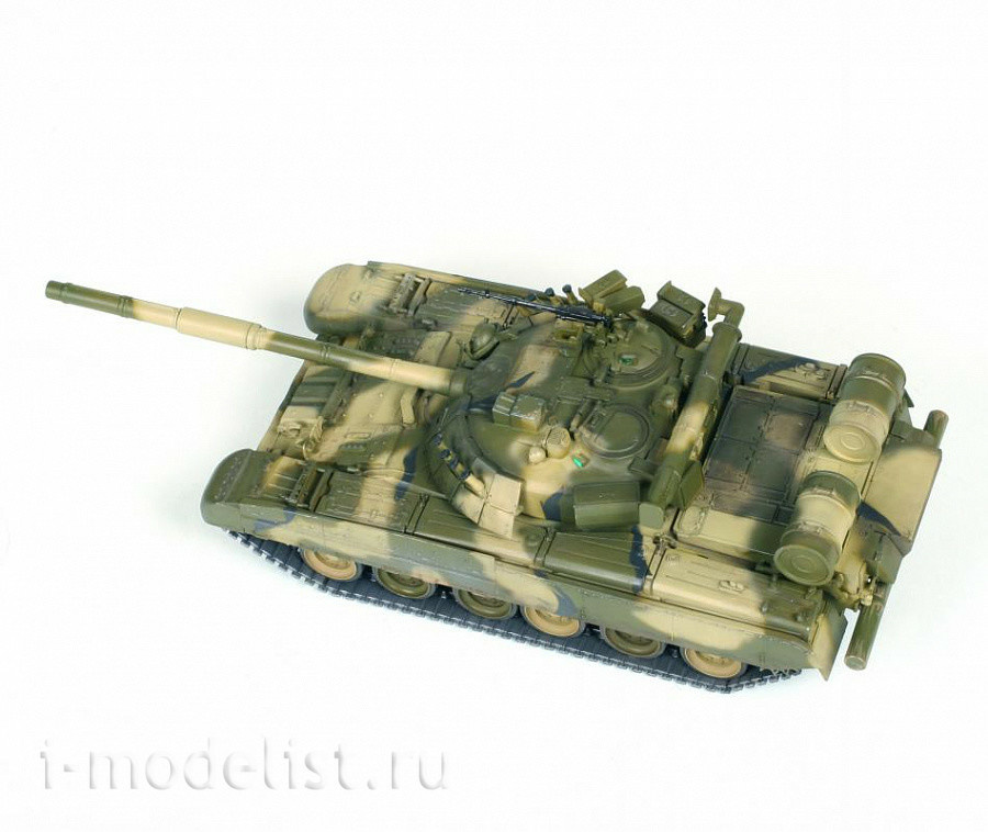 3591 Звезда 1/35 Российский основной боевой танк Т-80УД