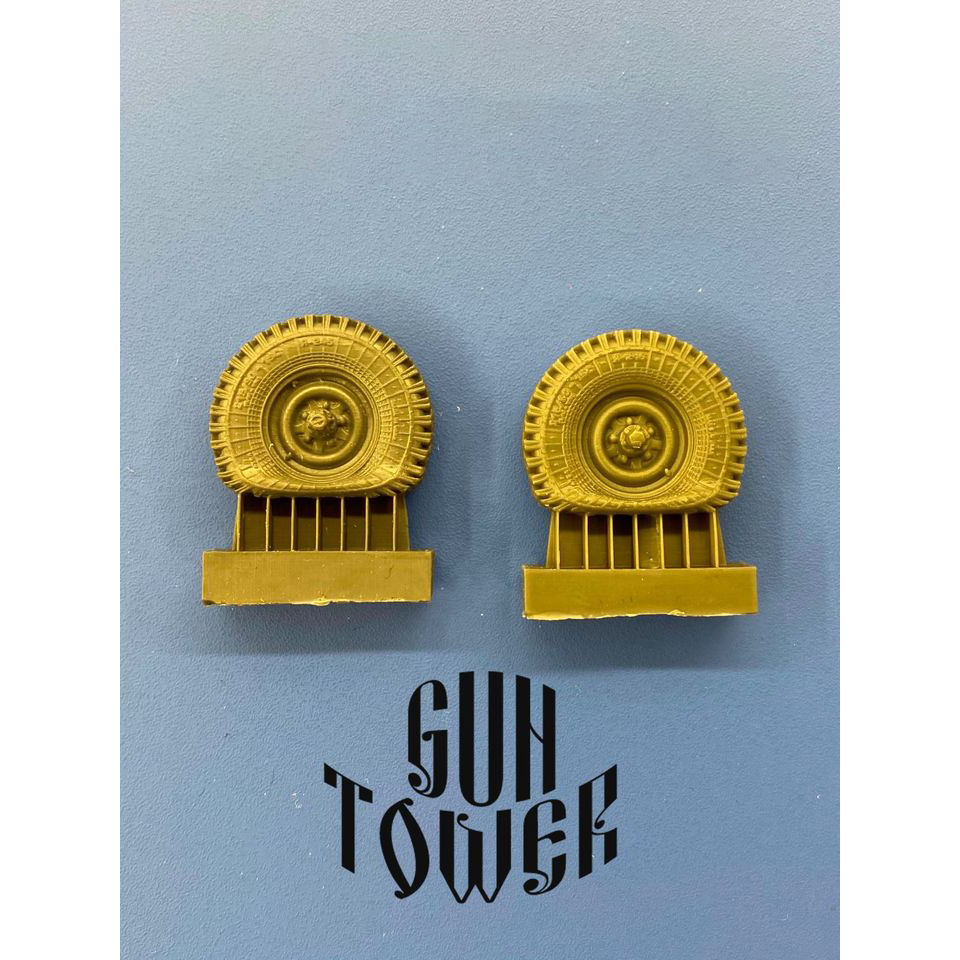 35214 GunTower Models 1/35 Колеса уральского автомобиля (спущеная шина), 2 шт.