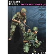 B6-35302 Bravo-6 1/35 U.S.M.C. Round the Corner (1) / U.S.M.C. За углом (1)