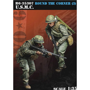B6-35307 Bravo-6 1/35 U.S.M.C. Round the Corner (3) / U.S.M.C. За углом (3)
