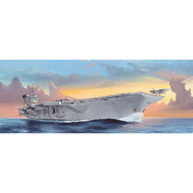 05619 Я-моделист клей жидкий плюс подарок Трубач 1/350 USS Kitty Hawk CV-63