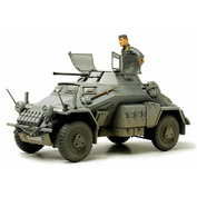 Lichter Tamiya 35270 1/35 Panzerspahwagen Sd.Kfz.222 German reconnaissance armored car with a set of photo-etching, metal barrel, a set of barrels, cans and one figure.