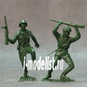 80005 ARK-models Height: 15 cm. Set of two figures: Red army (assembled).