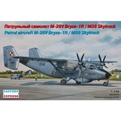 14445 Восточный экспресс 1/144 Патрульный самолет M-28V Bryza-1P / M28 Skytruck