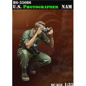 B6-35086 1/35 U.S. Photographer, 'Nam / American photographer, Vietnam