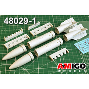AMG48029-1 Amigo Models 1/48 Подвесной топливный бак ПТБ-3000 (48029-1) для Суххой-24М, Суххой-34
