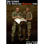 B6-35062 Bravo-6 1/35 U.S. Officers Briefing 'Nam / Инструктаж американских офицеров Вьетнам