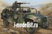 82469 Hobby Boss 1/35 Dong Feng Meng Shi 1.5 ton Military Light Utility Vehicle- Convertible Version for Special Forces