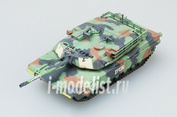35029 Easy model 1/72 Assembled and painted model M1A1 Abrams 1990 tank 