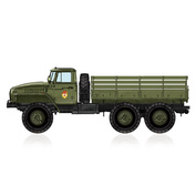 82930 HobbyBoss 1/72 army truck Russian U