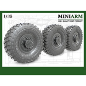 35235 MiniArm 1/35 Branded set of highly detailed resin wheels for U