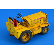 320 104 Aires 1/32 Minneapolis-Moline MT-40 Tow Tractor (USAF, US ARMY, CIV.)