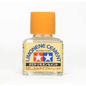 Tamiya 87134 Super liquid glue with a thin stiff brush with lemon scent (40 ml)