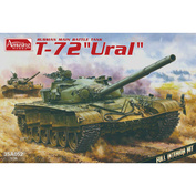 35A052 Amusing Hobby 1/35 Советский танк Т-72 Урал с полным интерьером (по лицензии УВЗ)