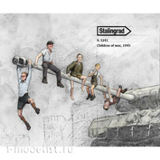 S-3241 Stalingrad 1/35 Children of war, 1945 (5 figures) / Children of war, 1945 (5 boys)