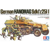 Tamiya 35020 1/35 German Hanomag half-track armored personnel carriers Sd.kfz251/1 with 5 pieces in attack