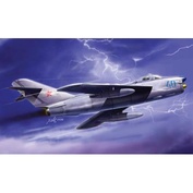 80336 HobbyBoss 1/48 MiG-17PF Fresco D