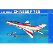 02217 Трубач 1/32 Самолет Chinese F-7EB