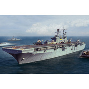 83406 HobbyBoss 1/700 LHD-5 USS Bataan