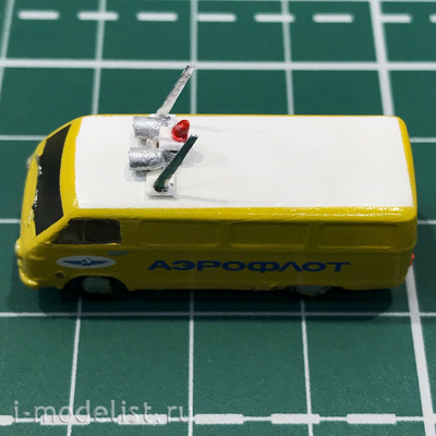 144006 Zebrano 1/144 Собранная и покрашенная модель РАФ-977