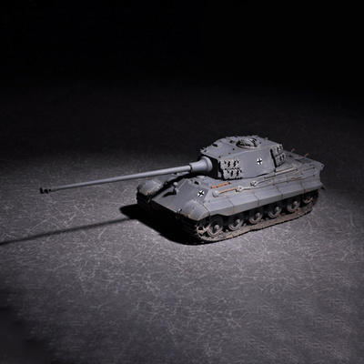 07160 Трубач 1/72 King Tiger (Henschel turret)w/105mm kWh