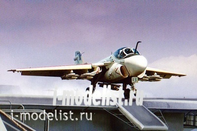 K48034 Kinetic 1/48 Американский штурмовик A-6A/E Intruder