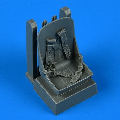 QB32 284 Quickboost 1/32 Cиденье Gladiator с ремнями безопасности