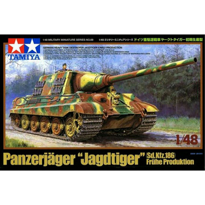 32569 Tamiya 1/48 German Heavy Tank Destroyer Jagdtiger Early Production (2 фигуры, 3 вар-та декалей)