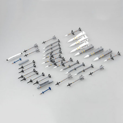 03303 Trumpeter 1/32 US aircraft weapon air-to-air missile