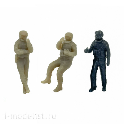im72013 Imodelist 1/72 Фигуры танкового экипажа, 3 шт.