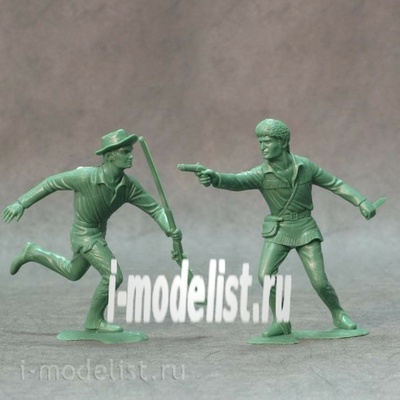 80003 Ark-models Высота: 15 см. Набор из двух фигур: Американские скауты (собранные).