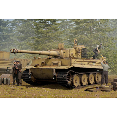 82607 HobbyBoss 1/16 Танк Pz.Kpfw. VI Tiger 1 (ранний)