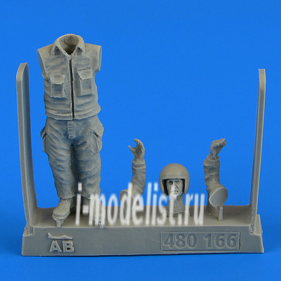 480 166 Aires 1/48 Набор дополнений Warsaw Pact Aircraft Mechanic - part 2
