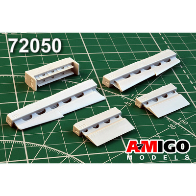 AMG72050 Amigo Models 1/72 Я-130 Набор взлётно-посадочной механизации крыла