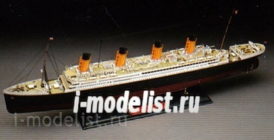 1/400 Academy 14215 The Liner 