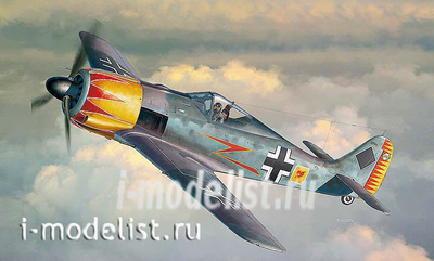 08241 Hasegawa 1/32 Focke-Wulf FW190A-5/U7 Graf Special w/Figure